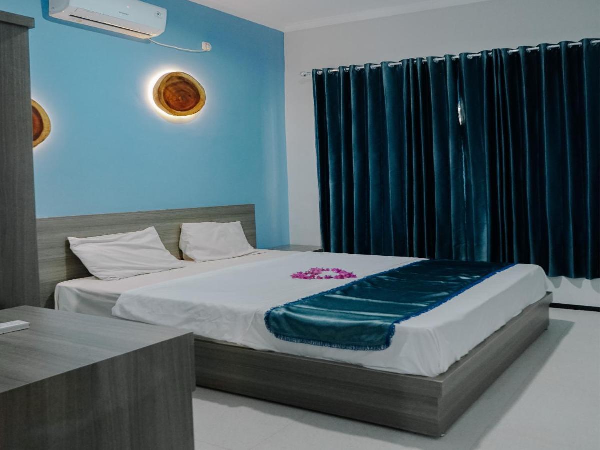 Sunset Villa Senggigi Εξωτερικό φωτογραφία