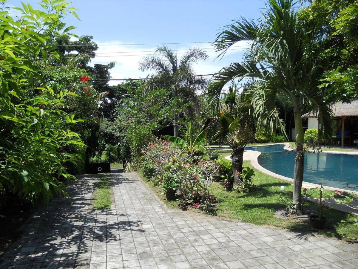 Sunset Villa Senggigi Εξωτερικό φωτογραφία
