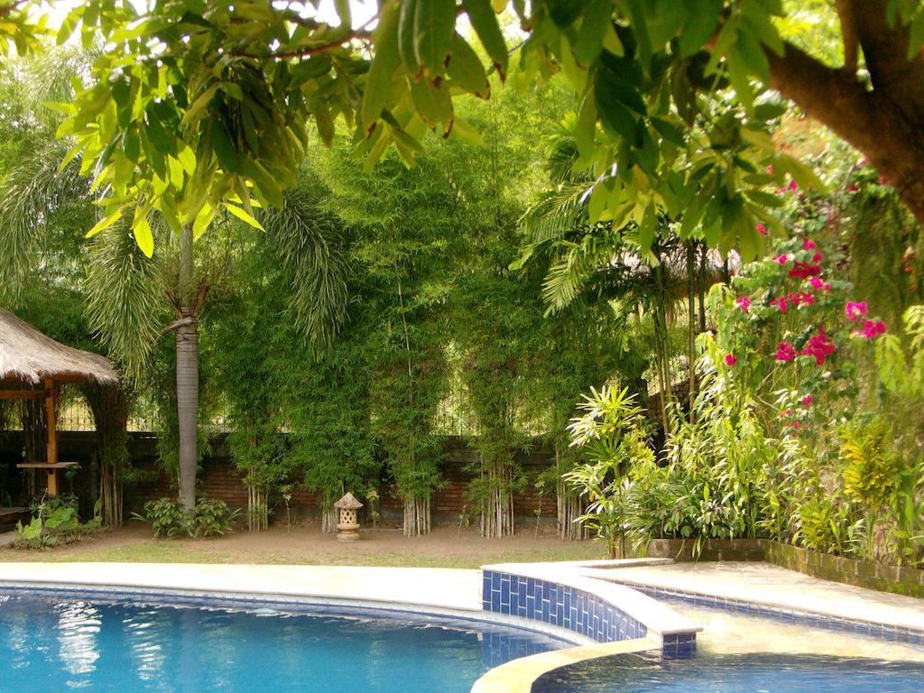 Sunset Villa Senggigi Δωμάτιο φωτογραφία